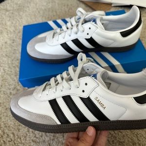 Adidas Samba OG white Size  M 7.5/W 8.5